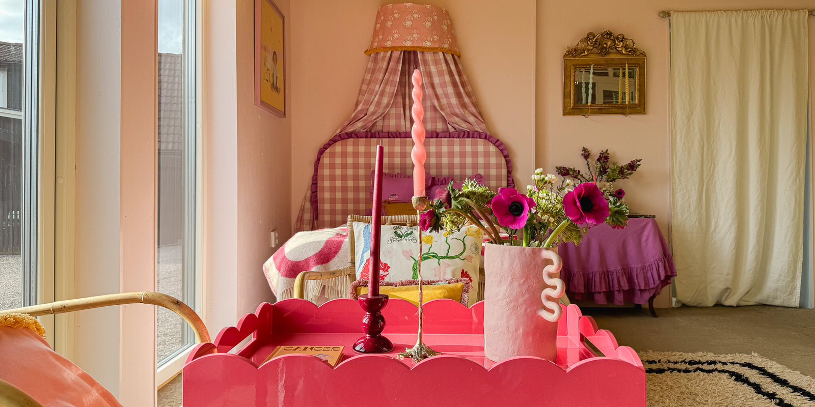 In bed with NojiNoji